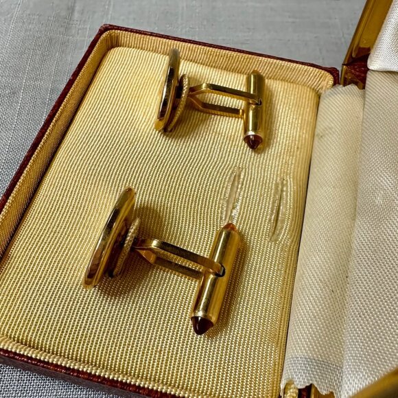 Vintage Krementz Gold Plated "C" Monogrammed Cuff Links in Box - Picture 9 of 12